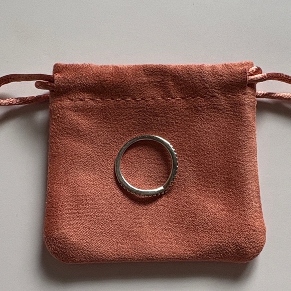 Pandora Wishbone Ring - Picture 4 of 5